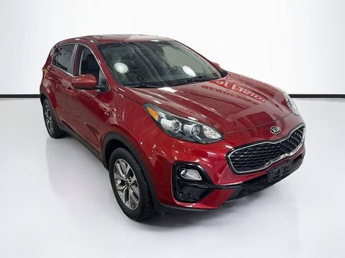 Used 2020 Kia Sportage LX image 3