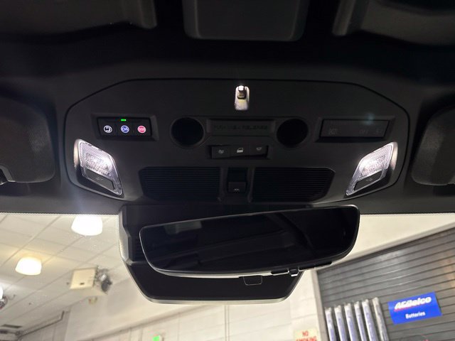 Used 2026 GMC Hummer EV SUV AWD/4WD image 29