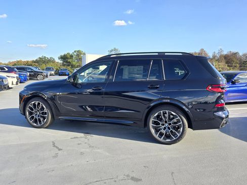 New 2026 BMW X7 M60i w/ Executive Package image 30