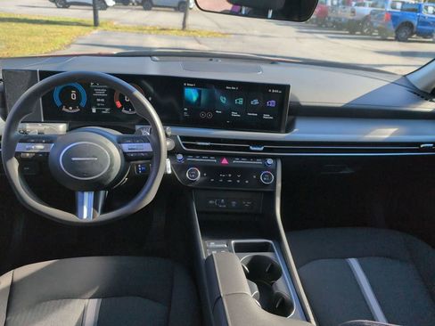 Used 2025 Hyundai Sonata SEL FWD image 28