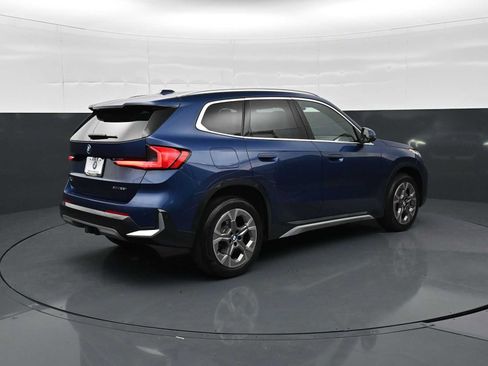Used 2025 BMW X1 xDrive28i w/ Technology Package AWD/4WD image 5