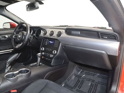 Used 2019 Ford Mustang GT RWD image 48
