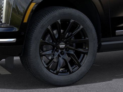 New 2026 Cadillac Escalade Luxury w/ LPO, Floor Liner Package AWD/4WD image 9