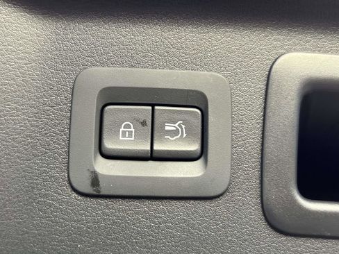 Used 2025 MAZDA CX-70 3.3 Turbo w/ Premium Plus Pkg image 14