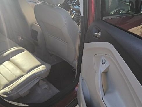 Used 2015 Ford Escape Titanium image 51