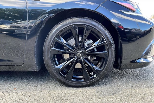 Used 2022 Lexus ES 350 F Sport w/ Accessory Package FWD image 9