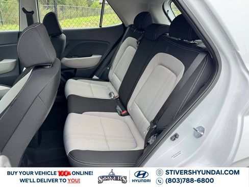 Certified 2026 Hyundai Venue SEL FWD image 20