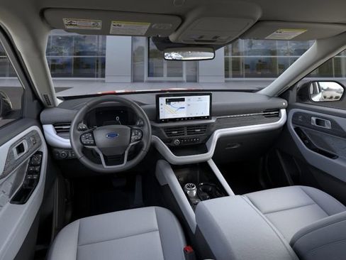 New 2026 Ford Explorer Platinum w/ LUX Leather Package AWD/4WD image 11