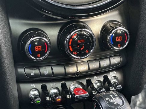 Used 2018 MINI Cooper S image 12