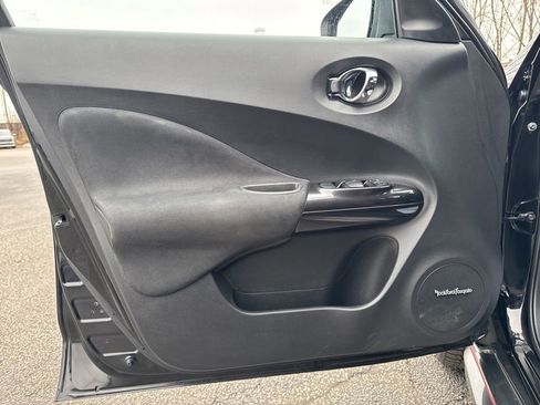 Used 2015 Nissan Juke NISMO RS image 23