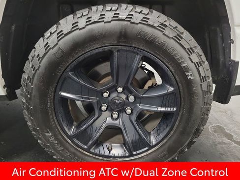 Used 2021 RAM 1500 Big Horn AWD/4WD image 10