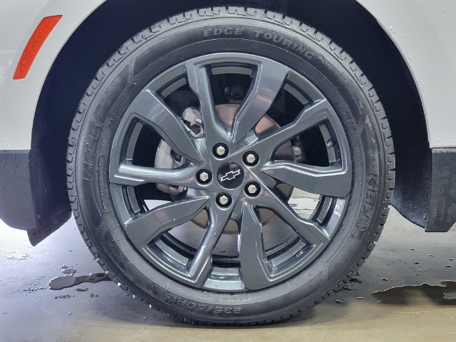 Certified 2023 Chevrolet Equinox RS FWD image 9