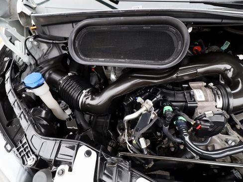 Used 2020 Ford Transit 250 Medium Roof image 31