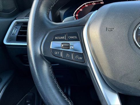 Used 2019 BMW 330i Sedan w/ Convenience Package image 8