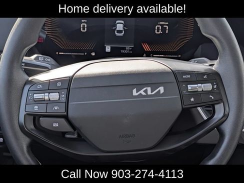 Used 2025 Kia K4 FWD image 17