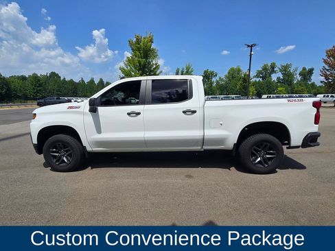 Used 2021 Chevrolet Silverado 1500 Custom Trail Boss w/ LPO, Dark Essentials Package AWD/4WD image 5