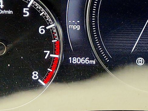 Used 2024 MAZDA CX-50 AWD 2.5 S w/ Cargo Package image 16