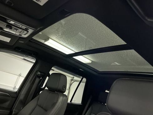 Used 2023 Chevrolet Tahoe RST AWD/4WD image 18