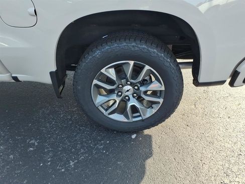New 2026 Chevrolet Silverado 1500 RST w/ RST All Star Premium Package AWD/4WD image 7