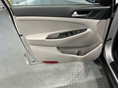 Used 2021 Hyundai Tucson Value w/ Cargo Package image 27