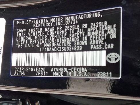 Used 2025 Toyota Camry SE FWD image 26