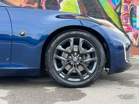 Used 2017 Nissan 370Z Coupe image 12