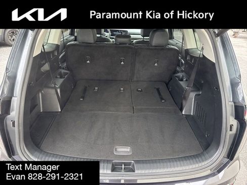 Used 2025 Kia Telluride EX FWD image 12