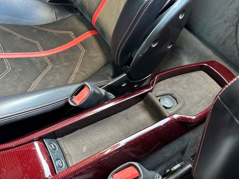 Used 2013 Ferrari 458 Spider RWD image 26