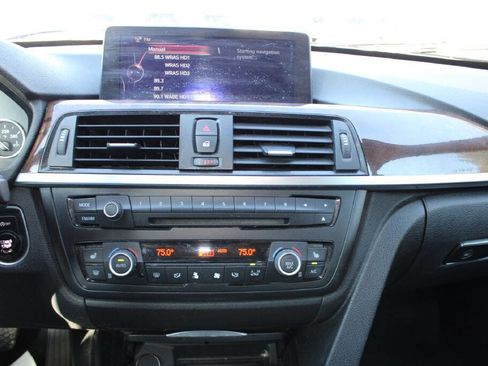 Used 2014 BMW 335i Gran Turismo xDrive image 24