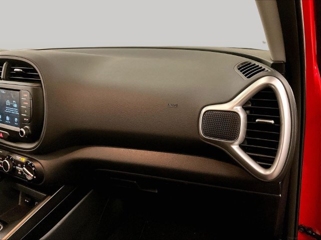 Used 2021 Kia Soul S FWD image 15
