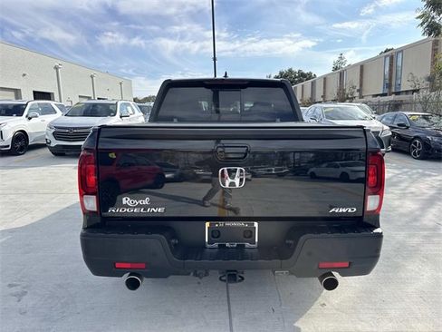 Used 2023 Honda Ridgeline Black Edition image 6