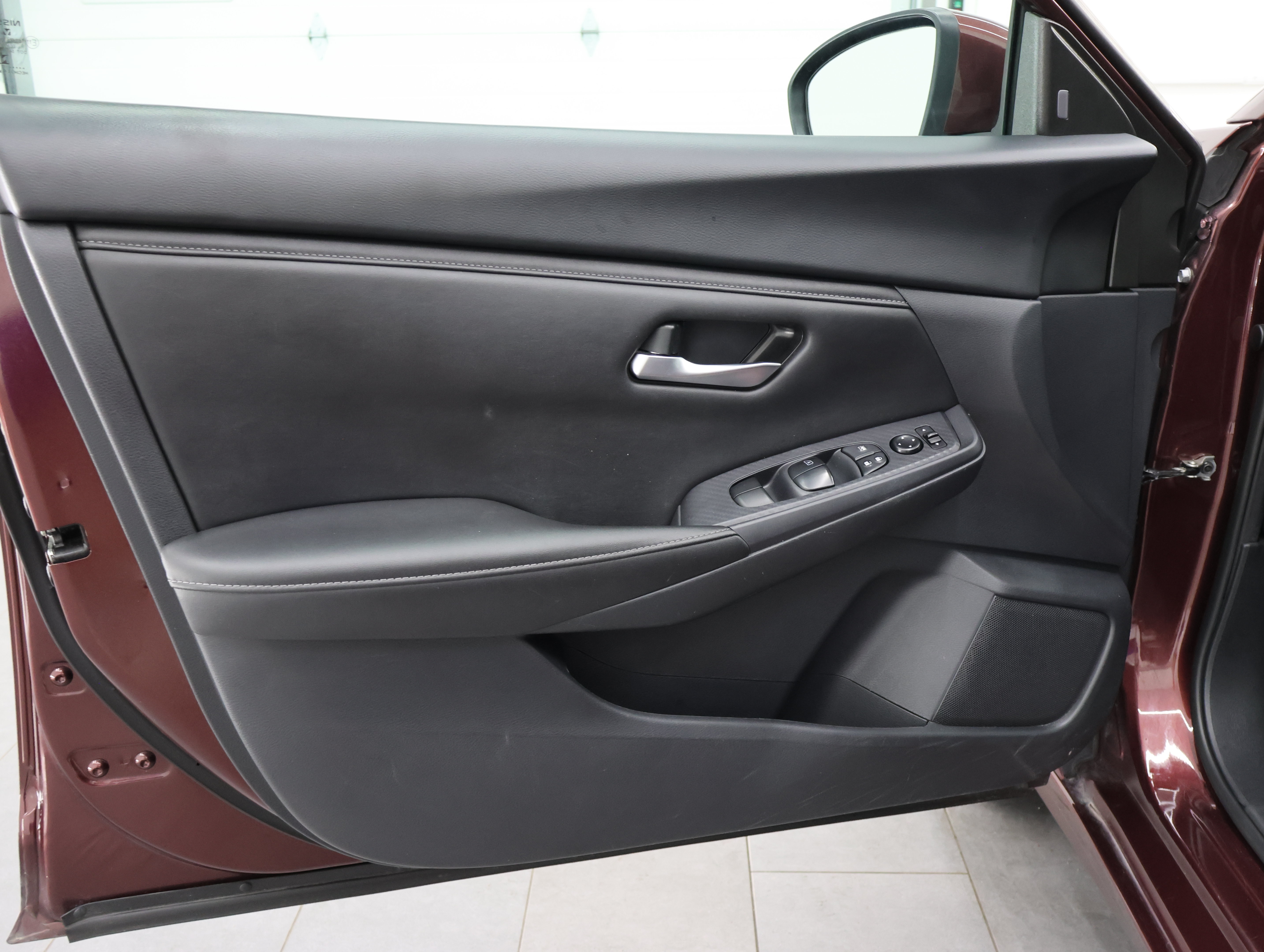Used 2024 Nissan Sentra SV FWD image 36