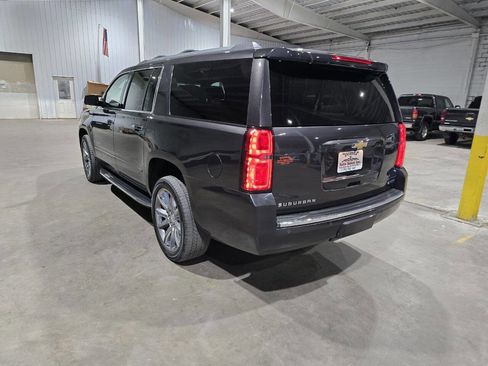 Used 2017 Chevrolet Suburban Premier image 16