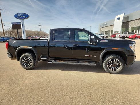 Used 2023 GMC Sierra 2500 AT4 w/ AT4 Premium Plus Package image 5