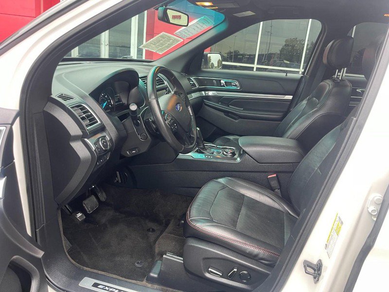 Used 2016 Ford Explorer Sport w/ Equipment Group 401A AWD/4WD image 14