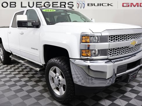 Used 2019 Chevrolet Silverado 2500 LT w/ LT Plus Package AWD/4WD image 1