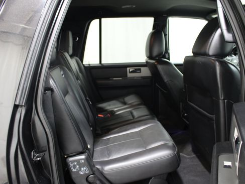 Used 2015 Ford Expedition EL XLT w/ Equipment Group 202A AWD/4WD image 25