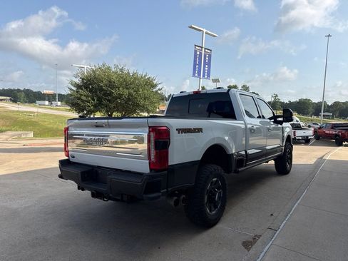 Used 2024 Ford F250 King Ranch w/ Tremor Off-Road Package AWD/4WD image 8