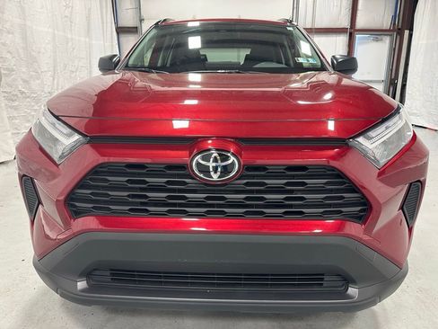Used 2025 Toyota RAV4 LE AWD/4WD image 2