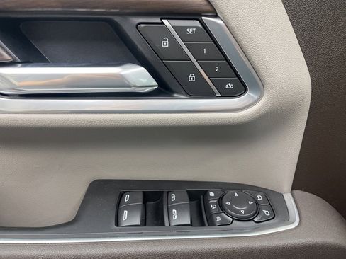 New 2026 GMC Sierra 2500 SLT w/ SLT Premium Package image 7