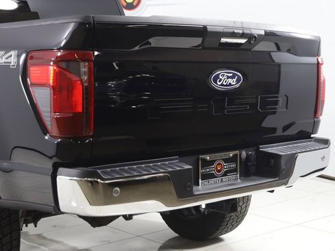 Used 2024 Ford F150 XLT w/ Tow/Haul Package image 22