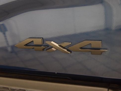 Used 2024 RAM 2500 Laramie w/ Night Edition image 20