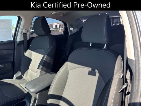 Certified 2024 Kia Forte LXS FWD image 16