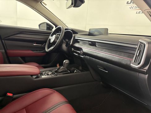 Used 2025 MAZDA CX-50 AWD 2.5 Hybrid w/ Premium Pkg image 31