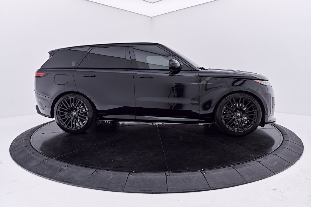 Used 2025 Land Rover Range Rover Sport SV Edition Two AWD/4WD image 13