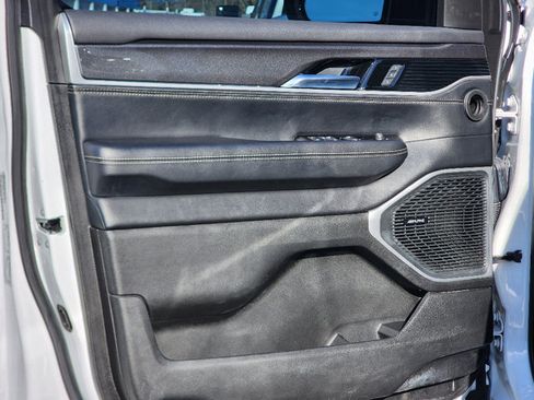 Used 2022 Jeep Wagoneer Series I w/ Convenience Group I image 30