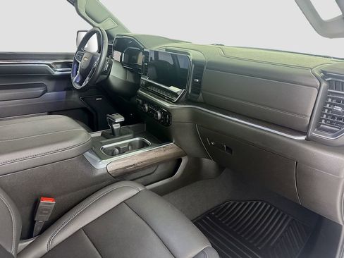 Used 2023 Chevrolet Silverado 1500 LTZ image 28