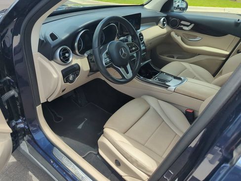 Used 2022 Mercedes-Benz GLC 300 image 11