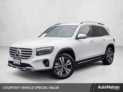 Certified 2025 Mercedes-Benz GLB 250 image 1