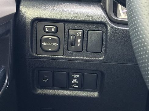 Used 2019 Toyota 4Runner SR5 Premium RWD image 26